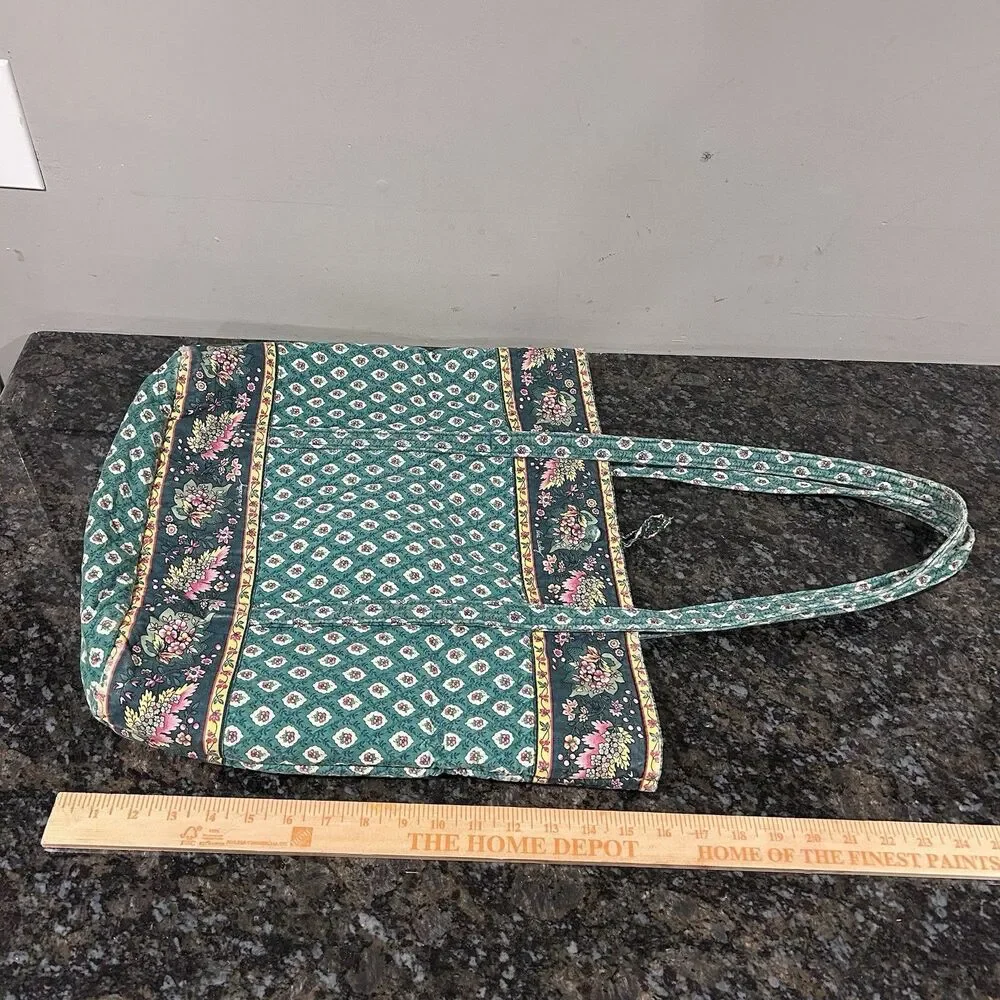 Vintage Vera Bradley Greenfield Quilted Large Tote Shoulder Bag Button close